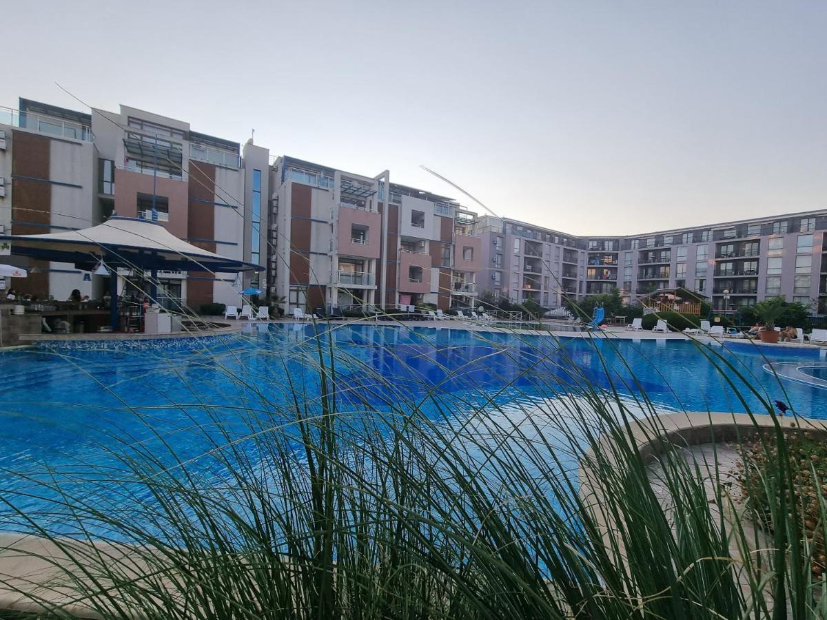 Studio Apartment With Balcony 300M From Beach Slântsjev Brjag Eksteriør bilde