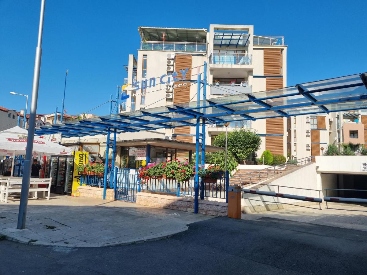 Studio Apartment With Balcony 300M From Beach Slântsjev Brjag Eksteriør bilde