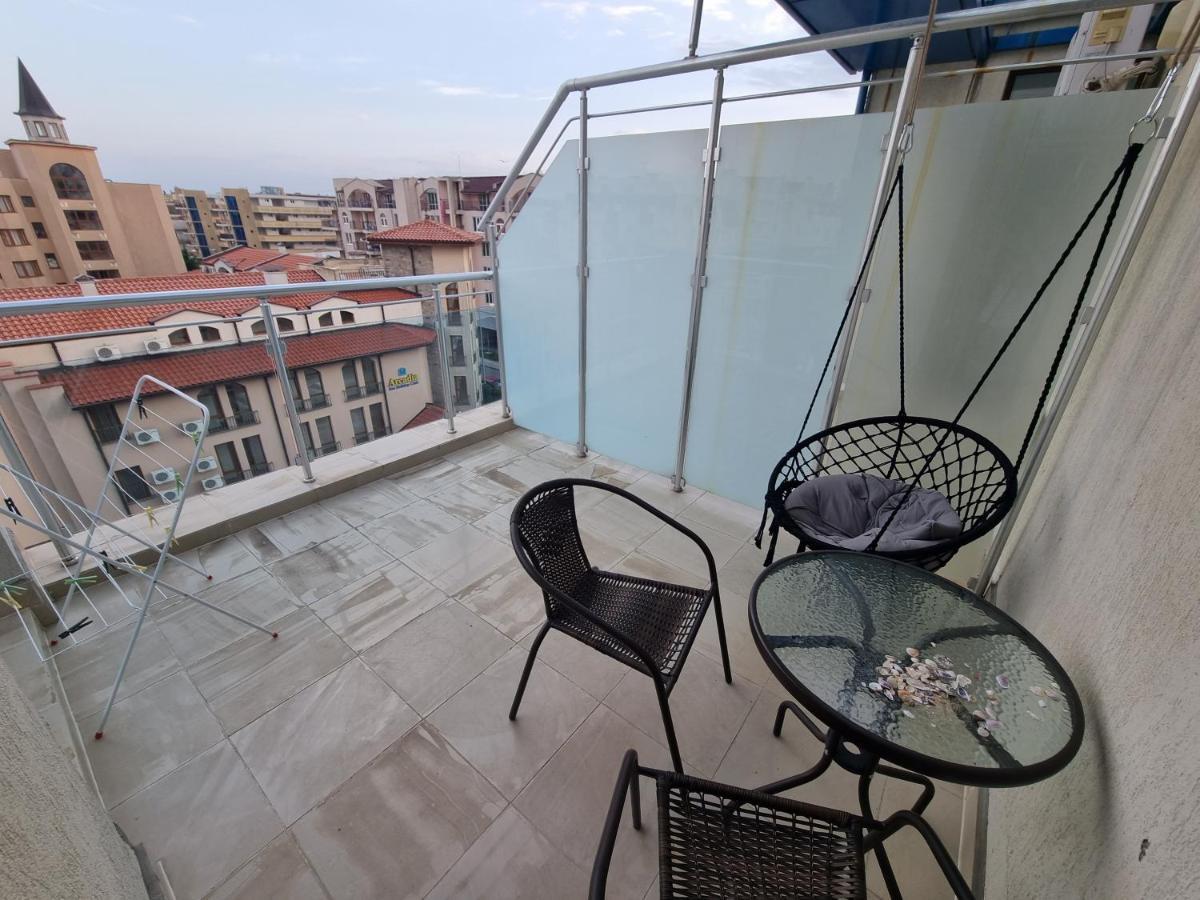 Studio Apartment With Balcony 300M From Beach Slântsjev Brjag Eksteriør bilde