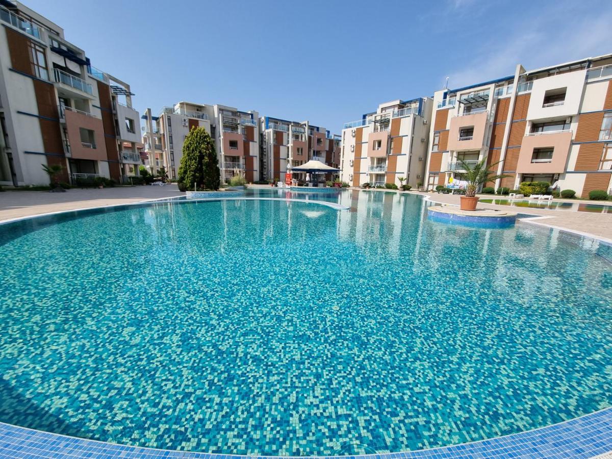 Studio Apartment With Balcony 300M From Beach Slântsjev Brjag Eksteriør bilde